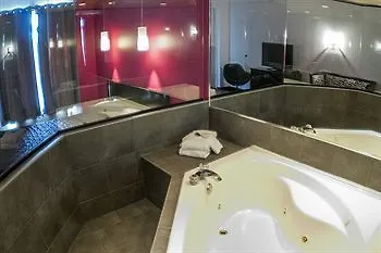 Motel Labarre Longueuil Hotel