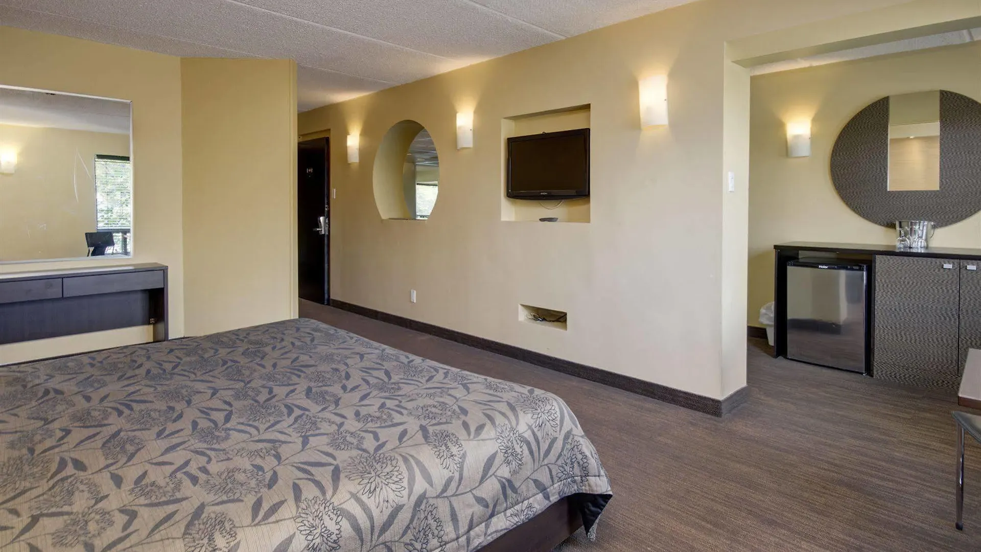Motel Labarre Longueuil Hotel